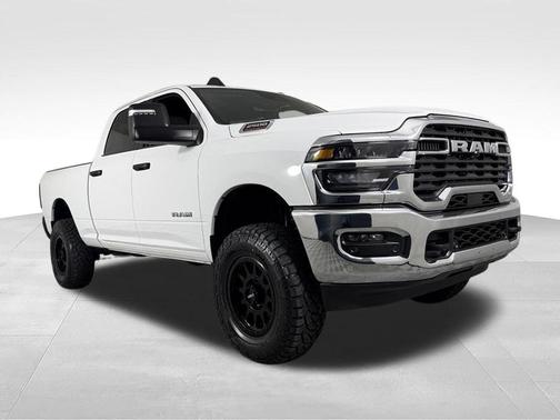 Bright White Clearcoat 2025 RAM 2500 Big Horn