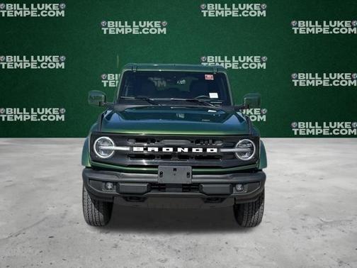 Eruption Green Metallic 2025 Ford Bronco Outer Banks