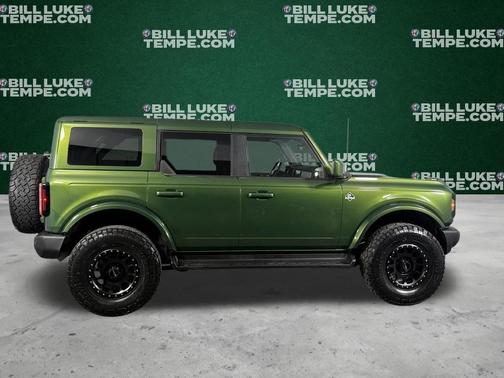 Eruption Green Metallic 2025 Ford Bronco Outer Banks