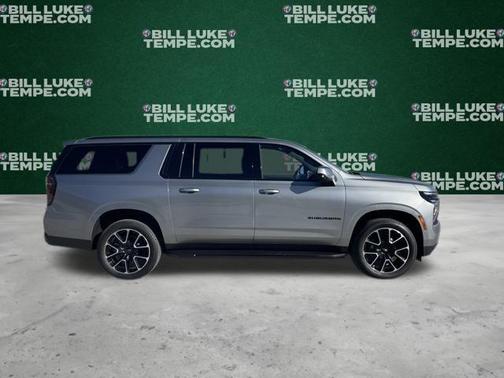 2025 Chevrolet Suburban RST