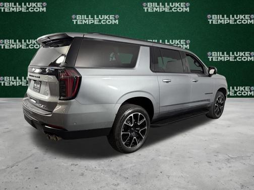 2025 Chevrolet Suburban RST