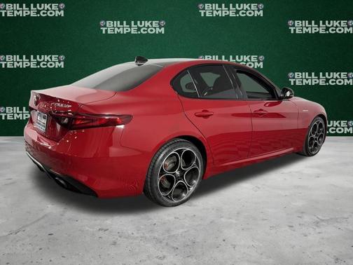 2022 Alfa Romeo Giulia Veloce