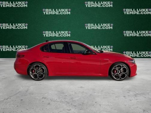 2022 Alfa Romeo Giulia Veloce