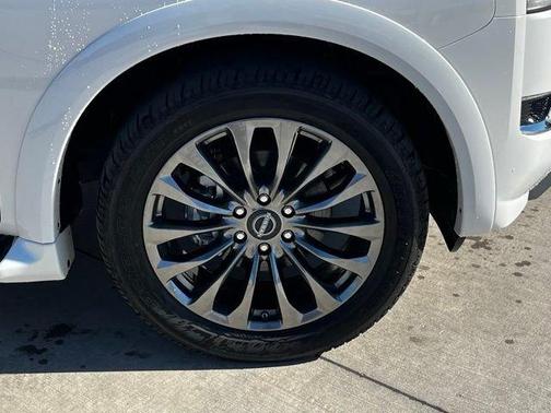 2024 Nissan Armada Platinum