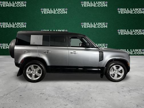 2024 Land Rover Defender P400 X-Dynamic SE