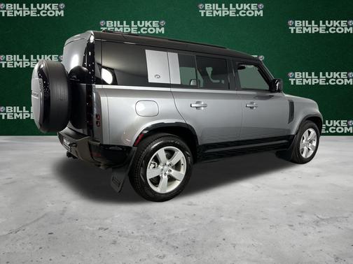 2024 Land Rover Defender P400 X-Dynamic SE