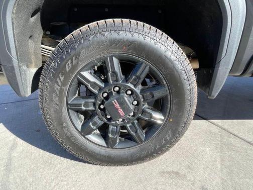 2024 GMC Sierra 3500 AT4