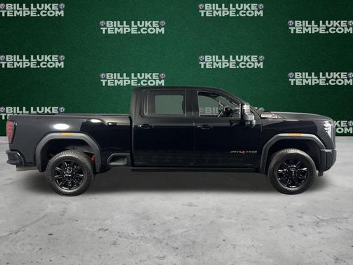 2024 GMC Sierra 3500 AT4