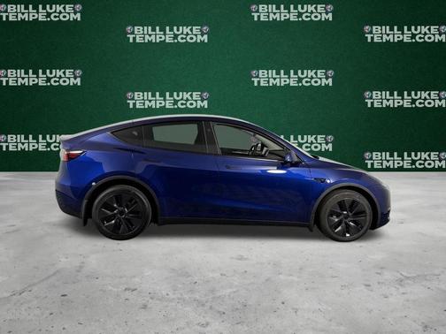 Deep Blue Metallic 2024 Tesla Model Y Long Range