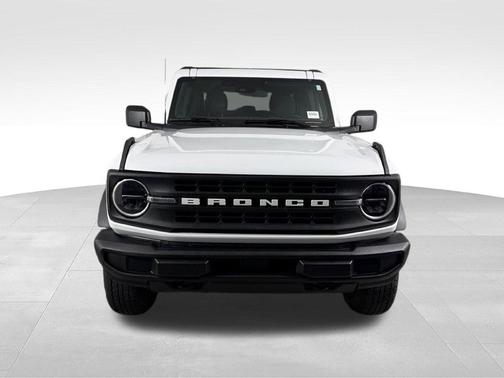 Oxford White 2025 Ford Bronco Big Bend
