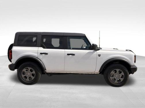 Oxford White 2025 Ford Bronco Big Bend