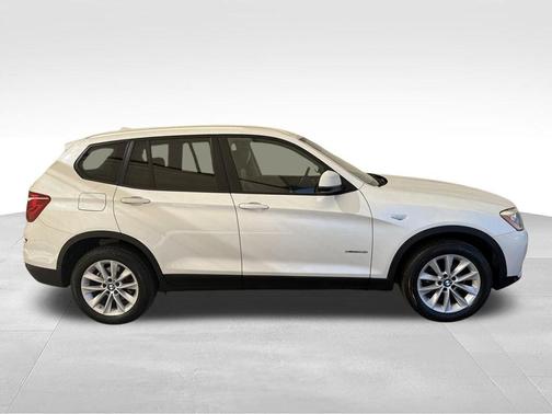 Alpine White 2016 BMW X3 xDrive28i