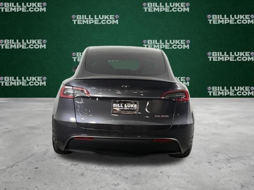Deep Blue Metallic 2024 Tesla Model Y Performance