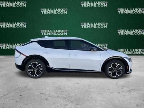 Snow White Pearl 2024 Kia EV6 Wind
