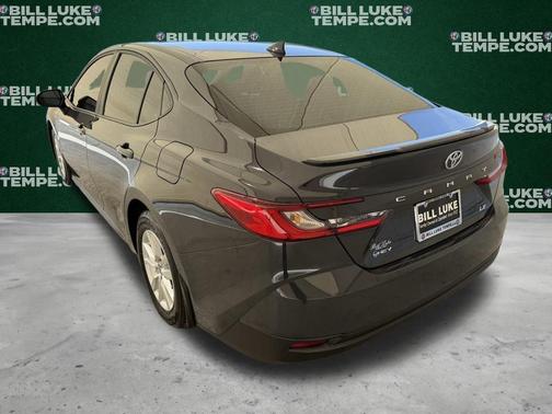 UNDERGROUND 2025 Toyota Camry LE