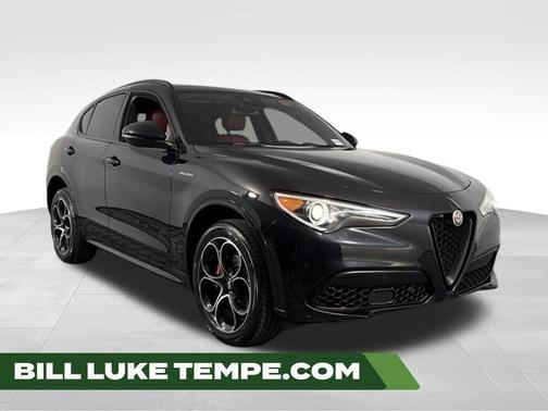 Vulcano Black Metallic 2023 Alfa Romeo Stelvio Veloce