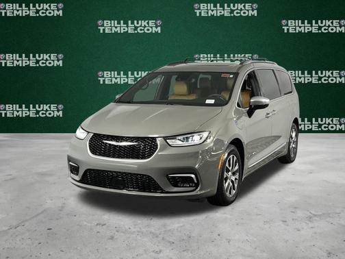 Ceramic Gray Clearcoat 2023 Chrysler Pacifica Hybrid Pinnacle