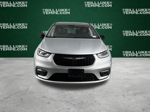 2024 Chrysler Pacifica Touring-L