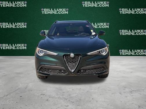 Verde 2021 Alfa Romeo Stelvio Ti