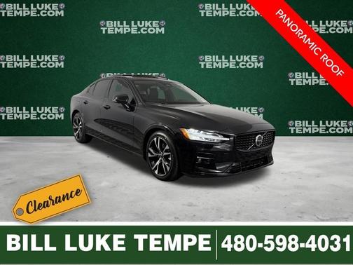 Onyx Black 2025 Volvo S60 B5 Plus