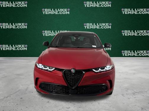 Rosso 2024 Alfa Romeo Tonale Veloce