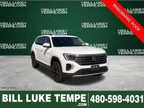Pure White 2025 Volkswagen Atlas 2.0T SE w/Technology