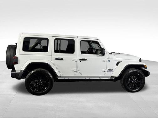 Bright White Clearcoat 2025 Jeep Wrangler 4xe Sahara