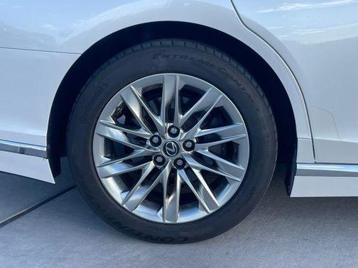 2019 Lexus LS 500 Base