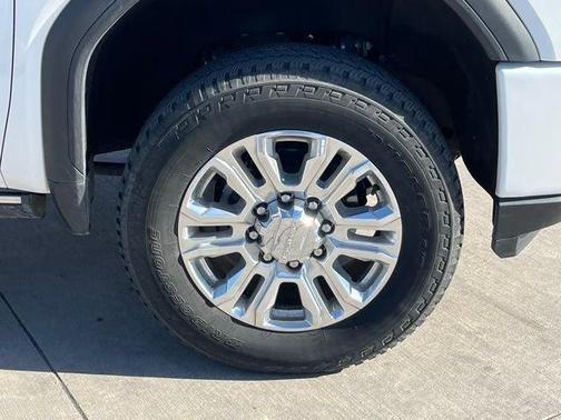 2023 GMC Sierra 2500 Denali