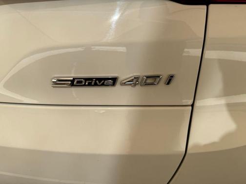 Alpine White 2020 BMW X5 sDrive40i