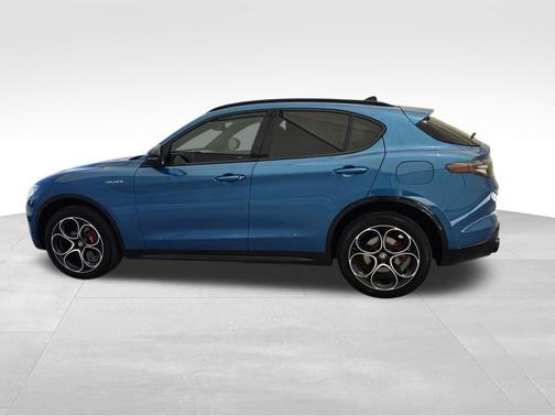 2024 Alfa Romeo Stelvio Ti
