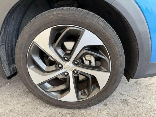 Caribbean Blue 2018 Hyundai TUCSON Sport
