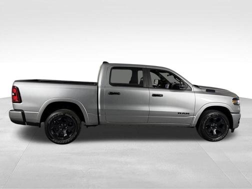 Billet Silver Metallic Clearcoat 2025 RAM 1500 Big Horn/Lone Star