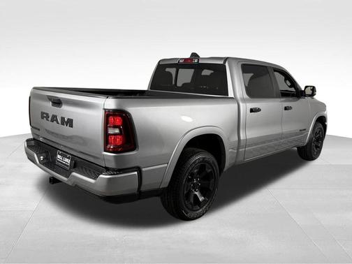 Billet Silver Metallic Clearcoat 2025 RAM 1500 Big Horn/Lone Star