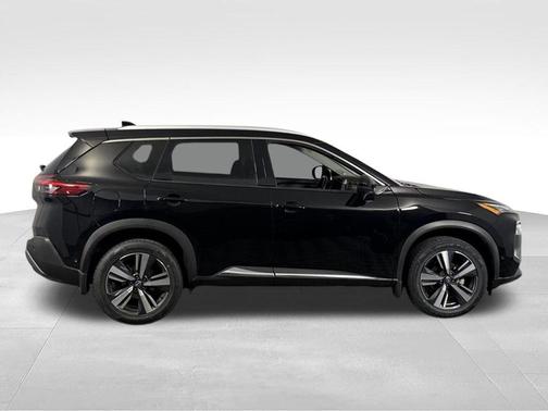 Black 2023 Nissan Rogue SL