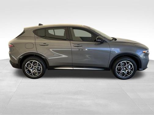 2024 Alfa Romeo Tonale Ti