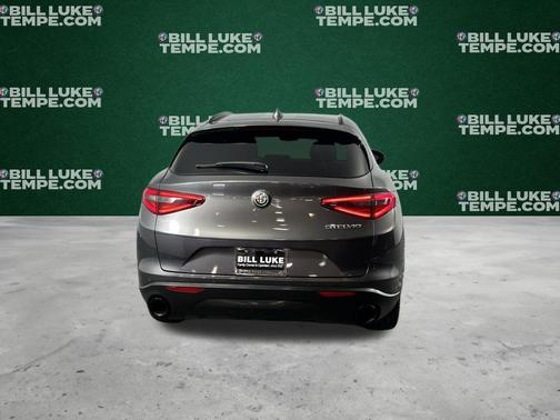 2022 Alfa Romeo Stelvio Sprint