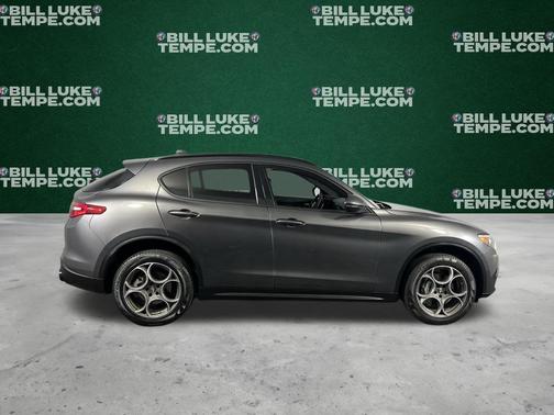2022 Alfa Romeo Stelvio Sprint