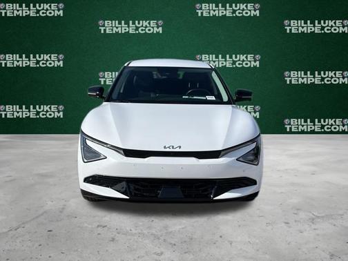 Glacier White Pearl 2025 Kia EV6 Wind