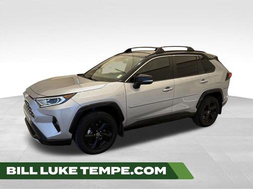 Silver Sky Metallic 2019 Toyota RAV4 Hybrid XSE