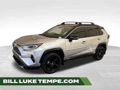 Silver Sky Metallic 2019 Toyota RAV4 Hybrid XSE