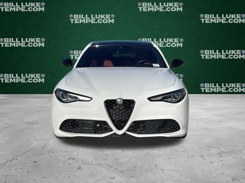 2022 Alfa Romeo Giulia Veloce