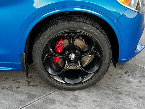 2023 Alfa Romeo Stelvio Veloce