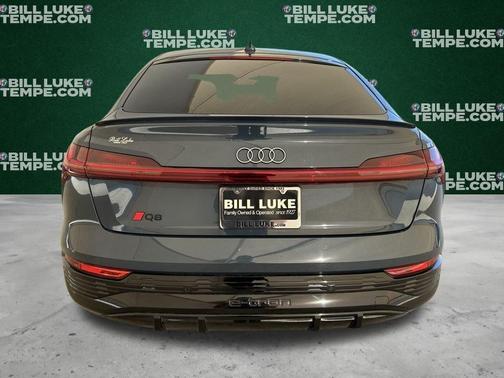 2024 Audi Q8 e-tron S line Premium