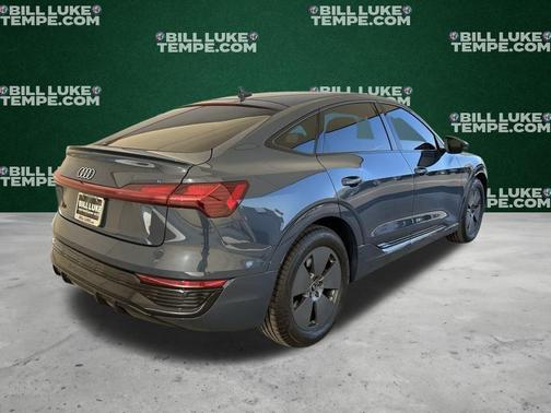 2024 Audi Q8 e-tron S line Premium