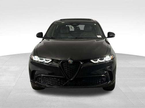 Alfa Black 2025 Alfa Romeo Tonale Base
