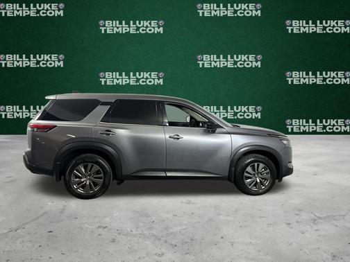 2024 Nissan Pathfinder S