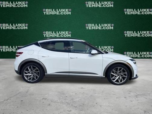 2024 Genesis GV60 Advanced