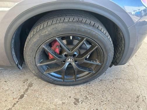 2019 Alfa Romeo Stelvio Base