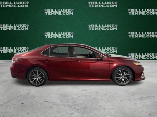 Ruby Flare Pearl 2022 Toyota Camry XLE